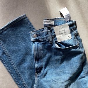 NWT Abercrombie Ultra High Rise